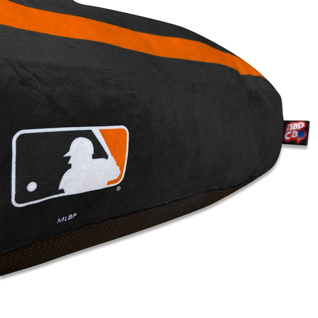 San Francisco Giants Home Plate Pet Bed Y90238