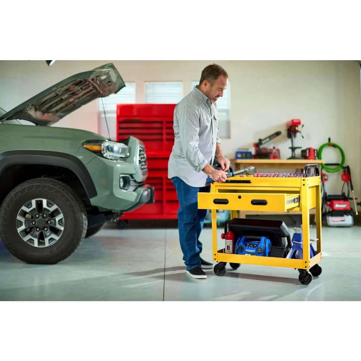 30 in. 1-Drawer Service Cart G65087
