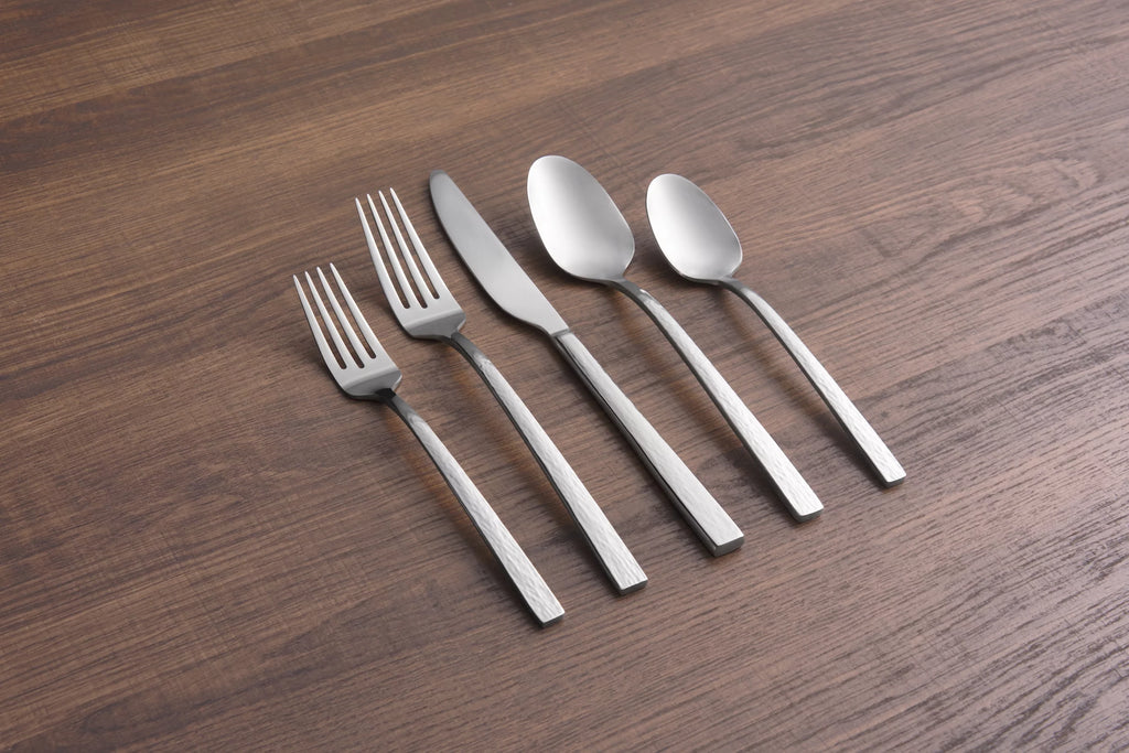 20-Piece Flatware Set Y8160