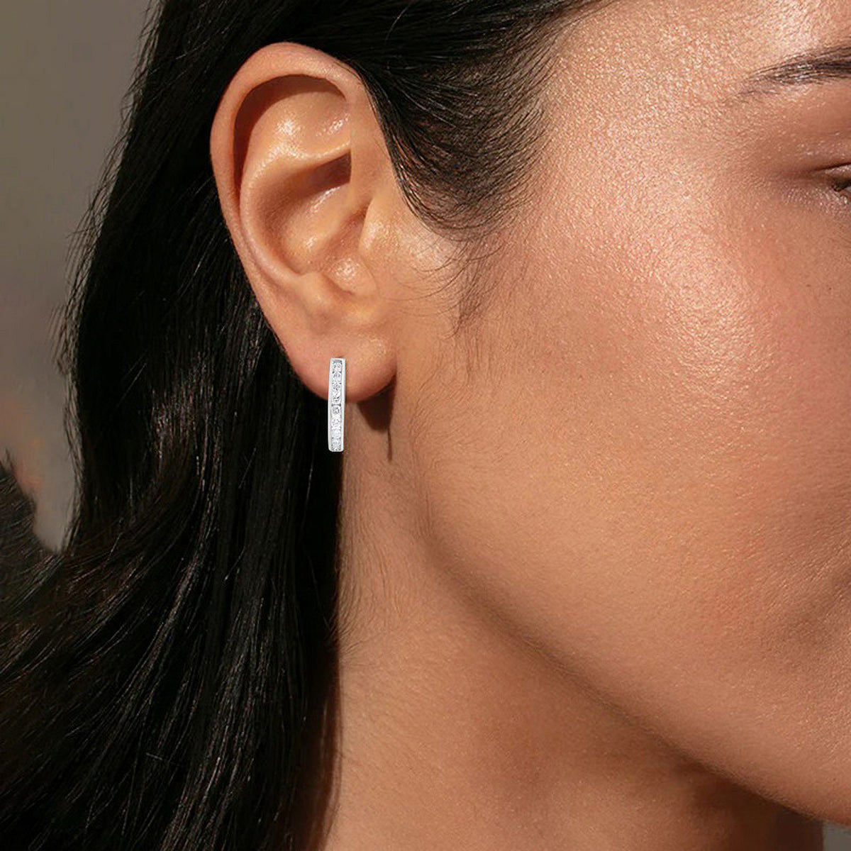 14KT Solid White Gold J Hoop Push Earrings C810358