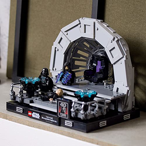 LEGO Star Wars Emperor’s Throne Room Diorama Building Set U762