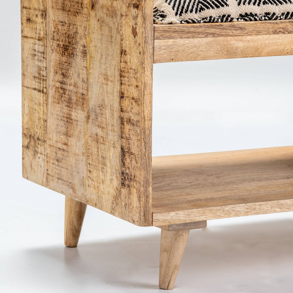 Storage Bench D939