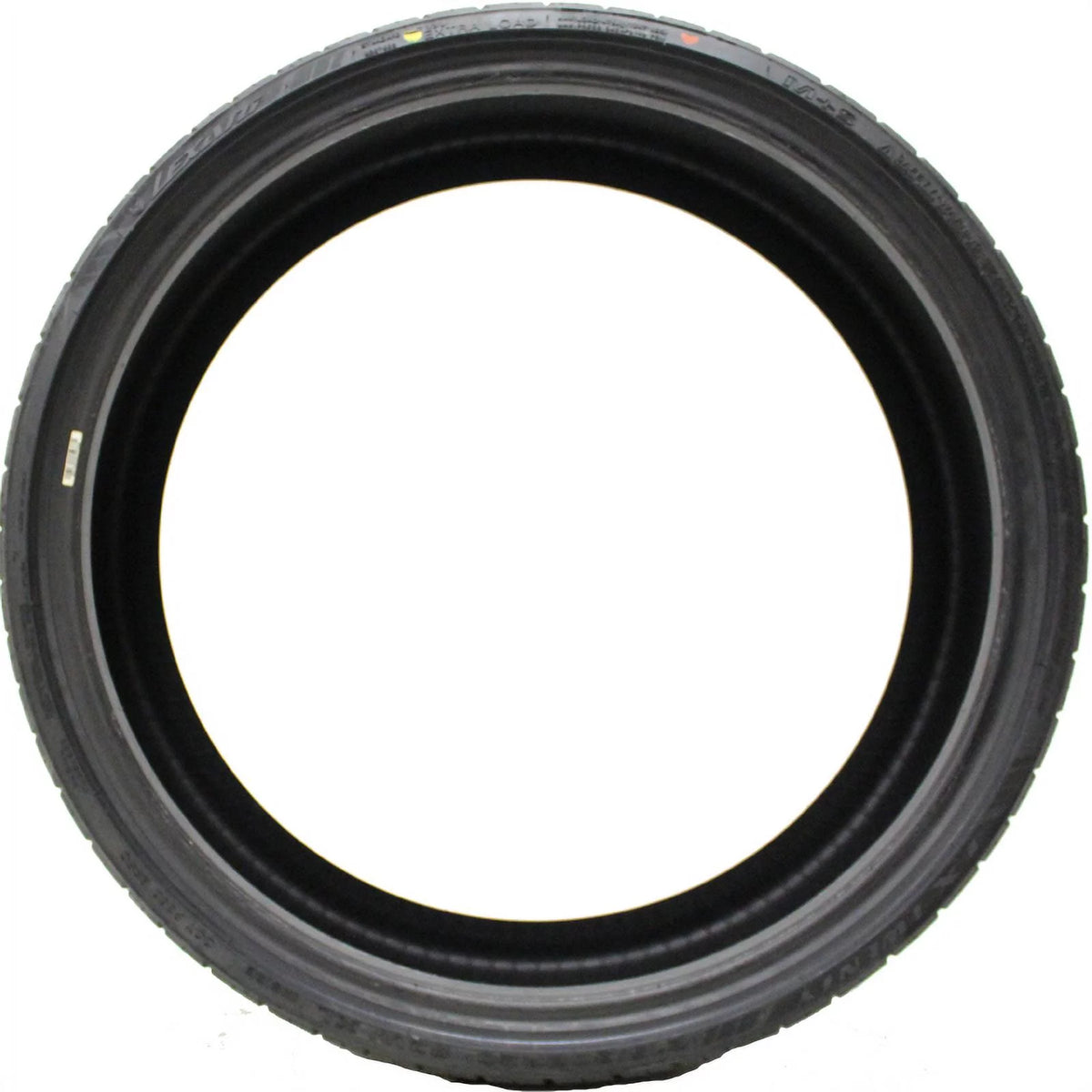 245/40ZR20 99W XL Performance Tire Y750