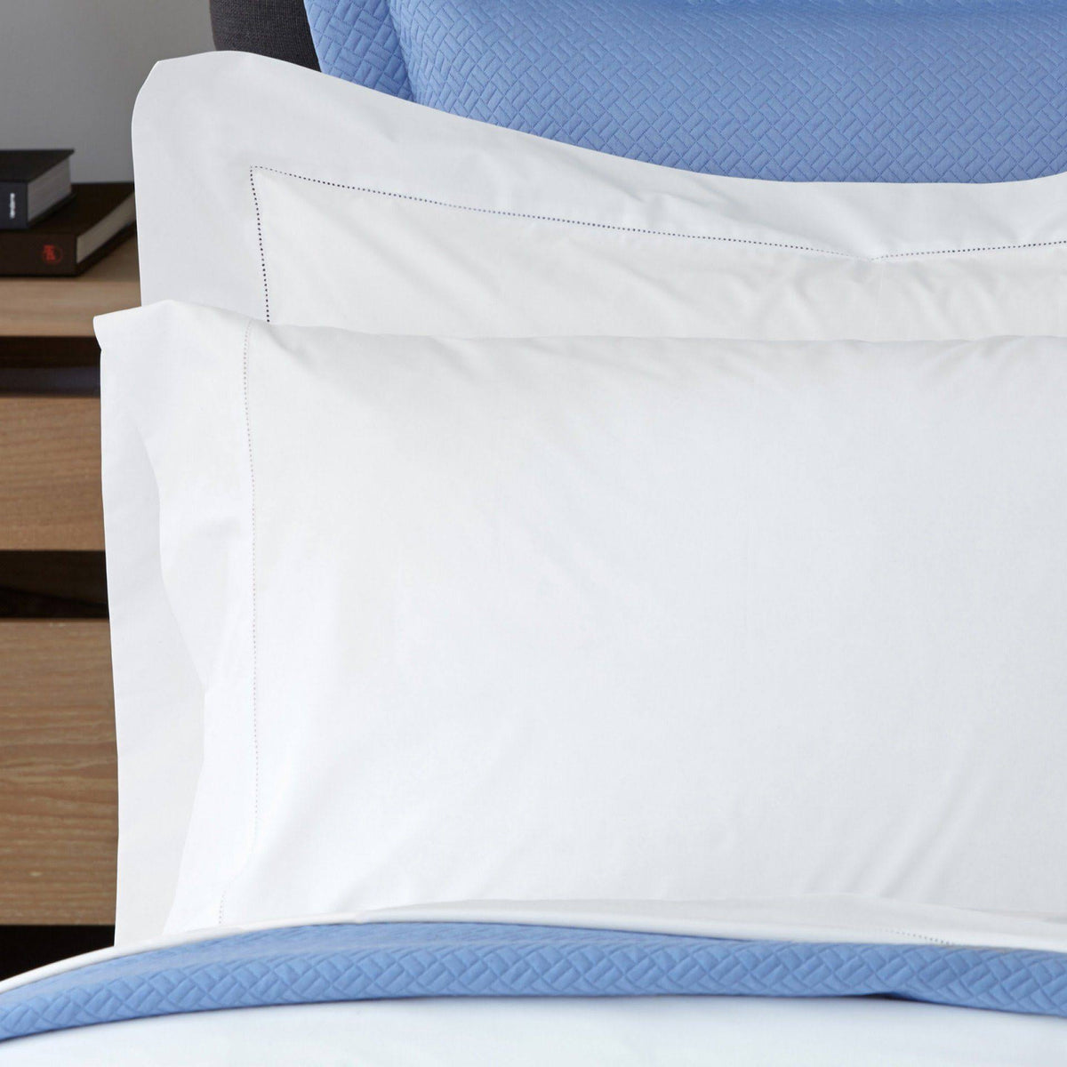 White Percale Flat Sheet Z541