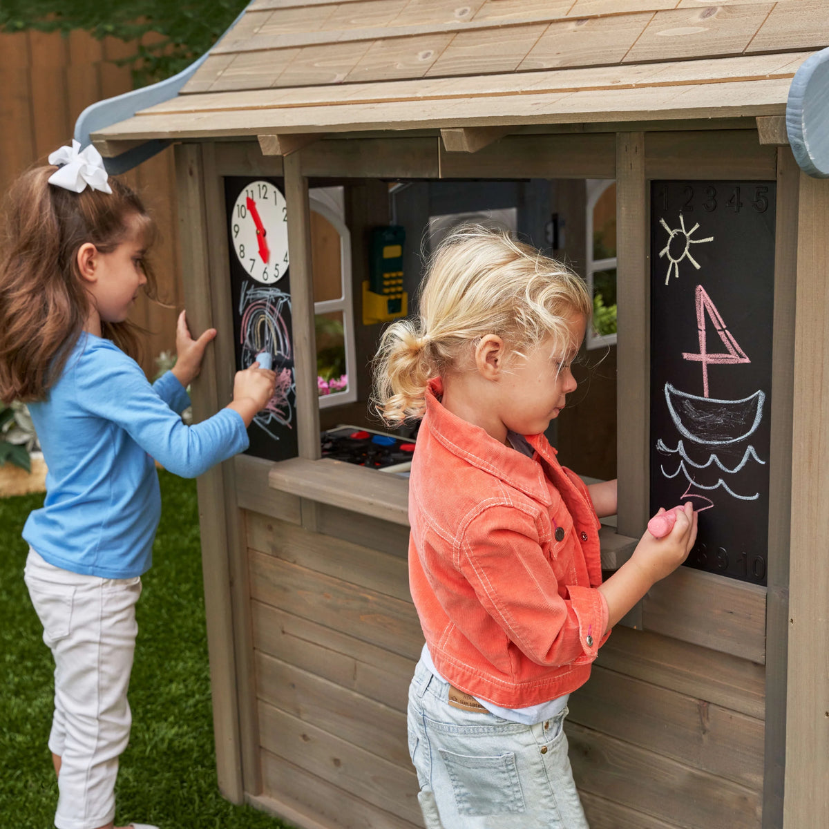 Wooden Outdoor Playhouse with Kitchen G2564