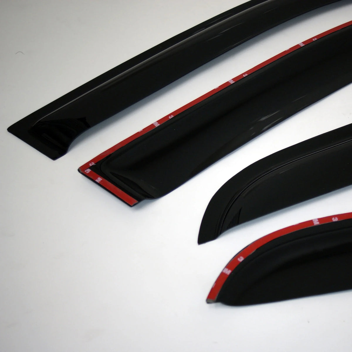 5 Pcs Window Visor Deflector and Sunroof Set B5636