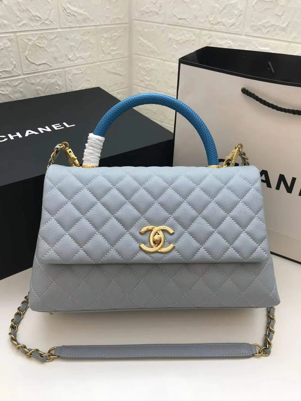 Light Grey Flap Bag With Top Handle X586429