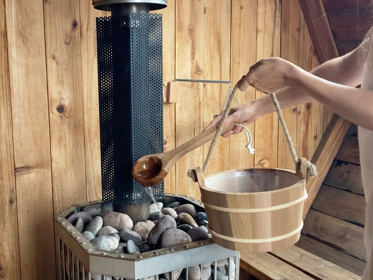 Canadian Red Cedar Sauna Bucket & Ladle (4L) C45921