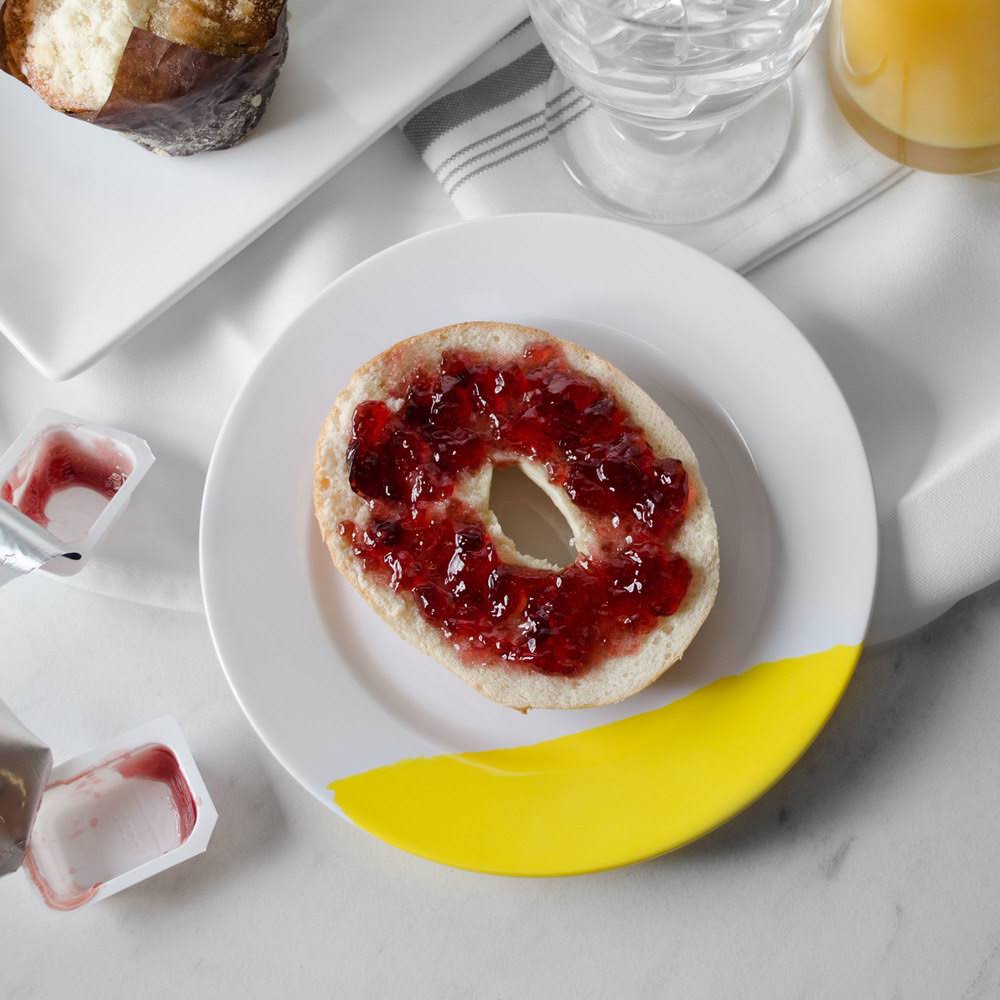 White Yellow Wide Rim Round Melamine Plate I52997