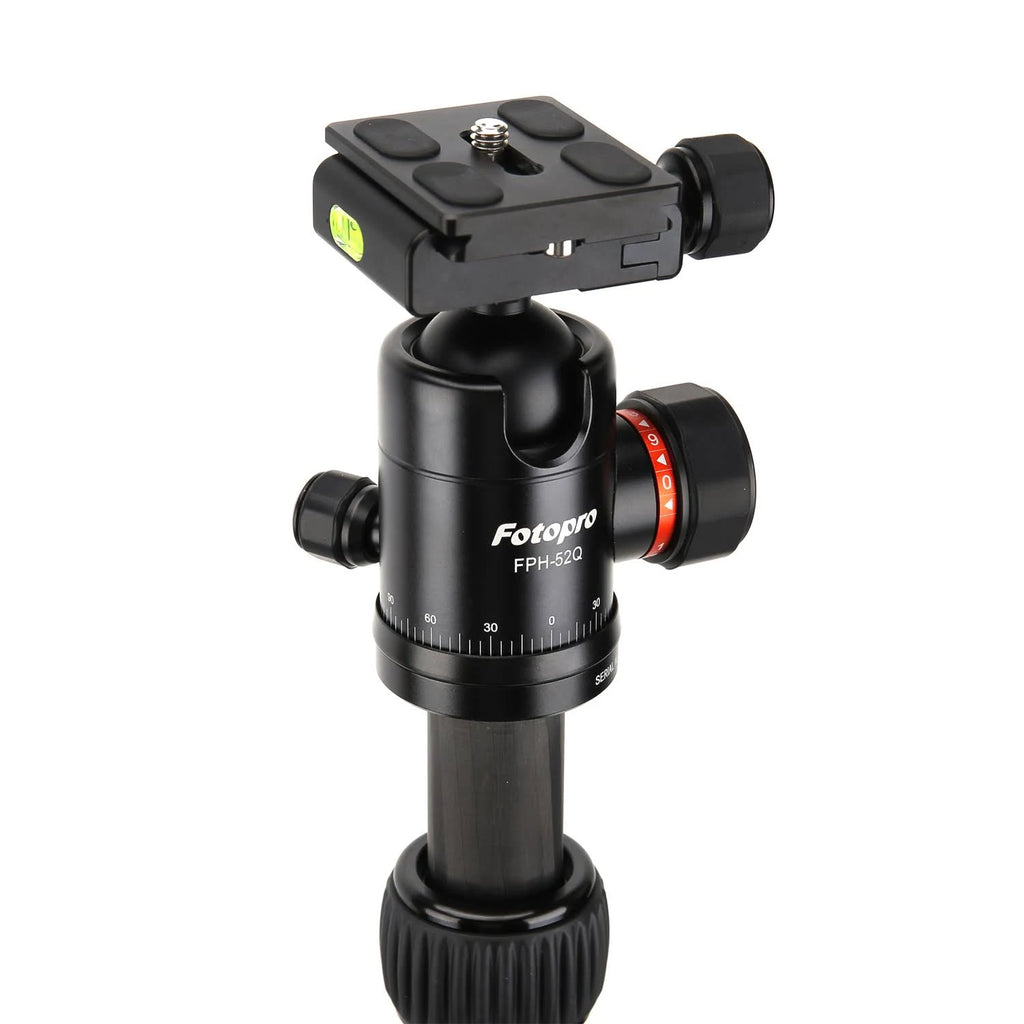 Carbon Fiber Tripod with Built-in Monopod Ball Head R126