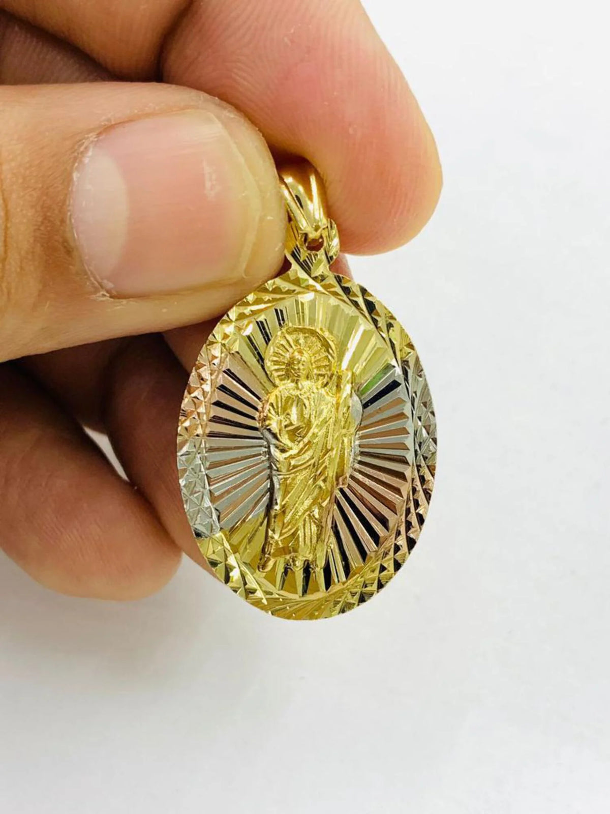 20" Gold Filled Saint Jude Pendant Necklace Z862392