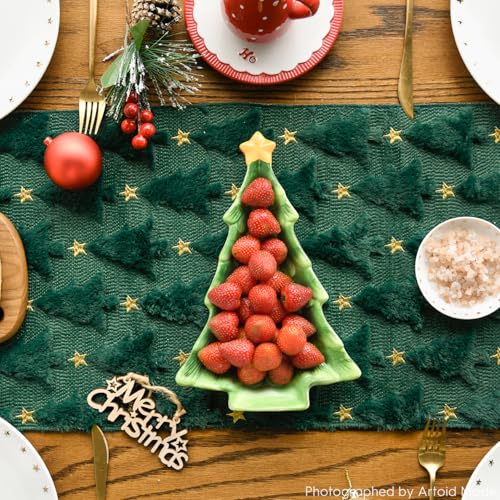 Green Plush Faux Fur Jacquard Christmas Table Runner 13x72 Inch F736488